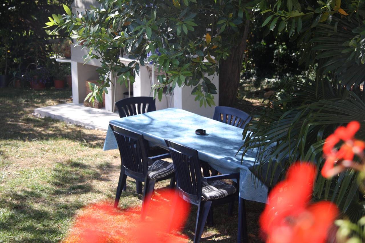 Apartman Rino Bašanija Exterior foto